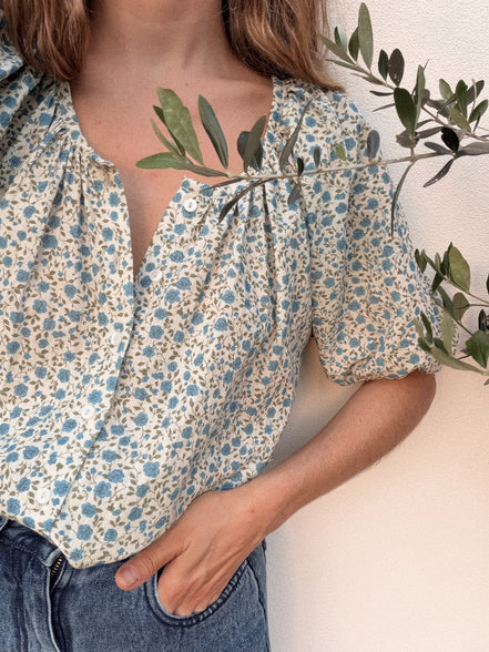 Olivia Blouse ( azul liberty)