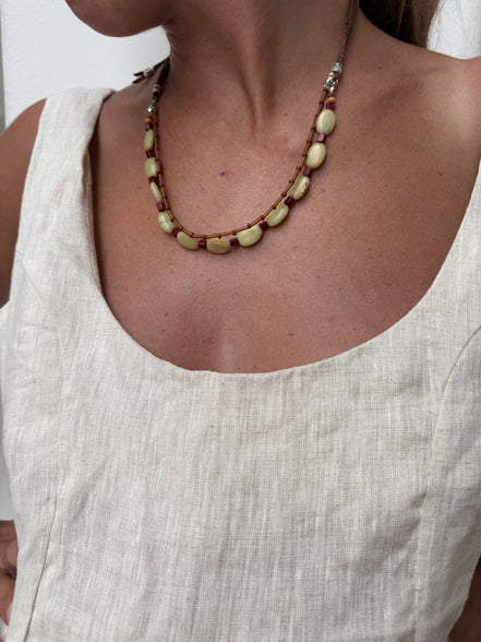 Oliva necklace