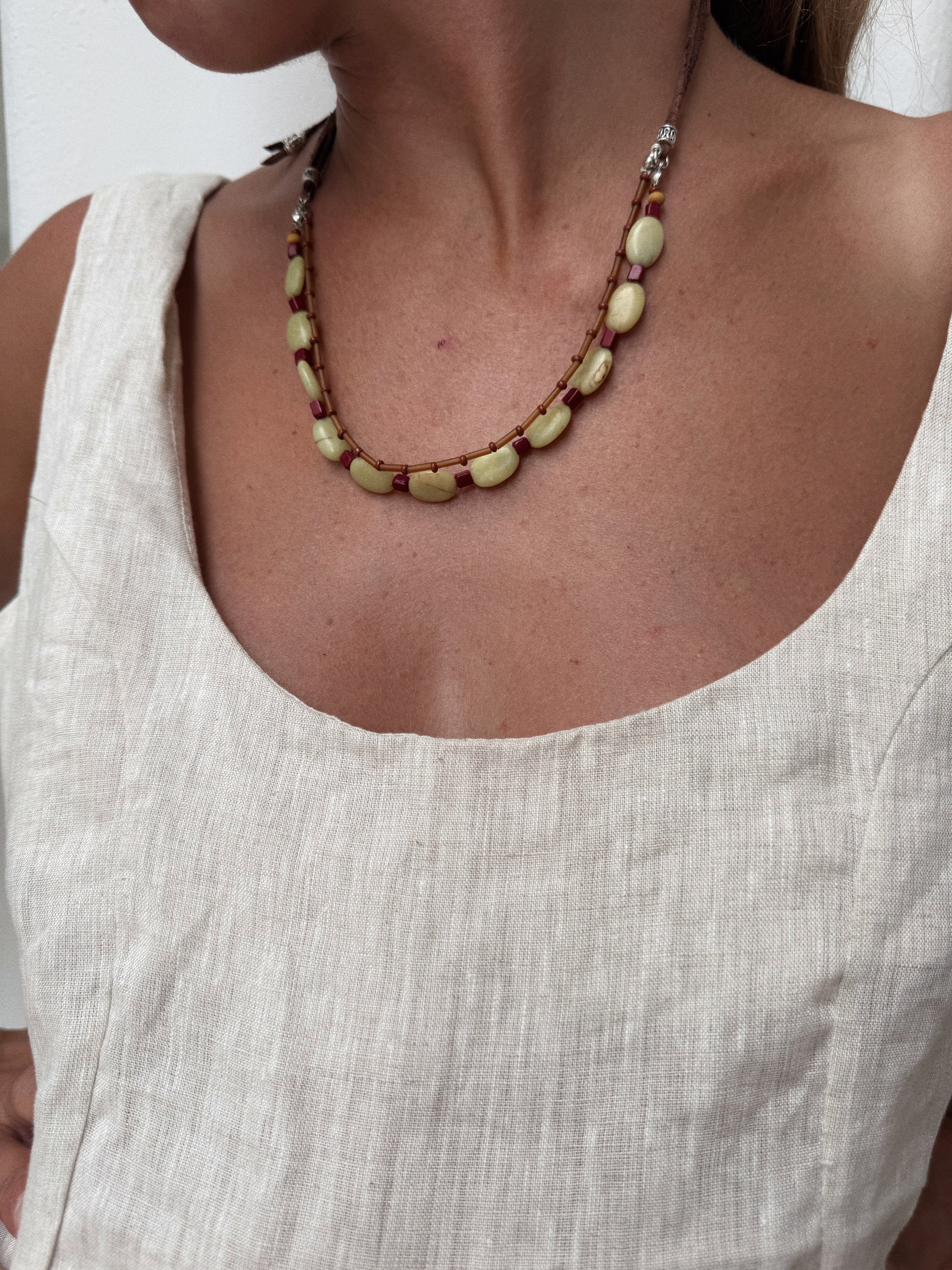 Oliva necklace