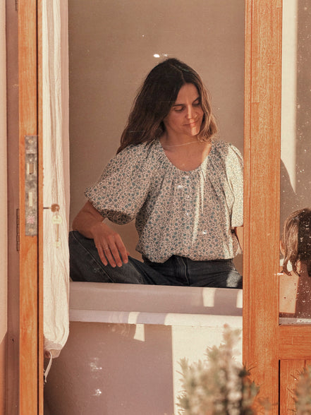 Olivia Blouse ( azul liberty)