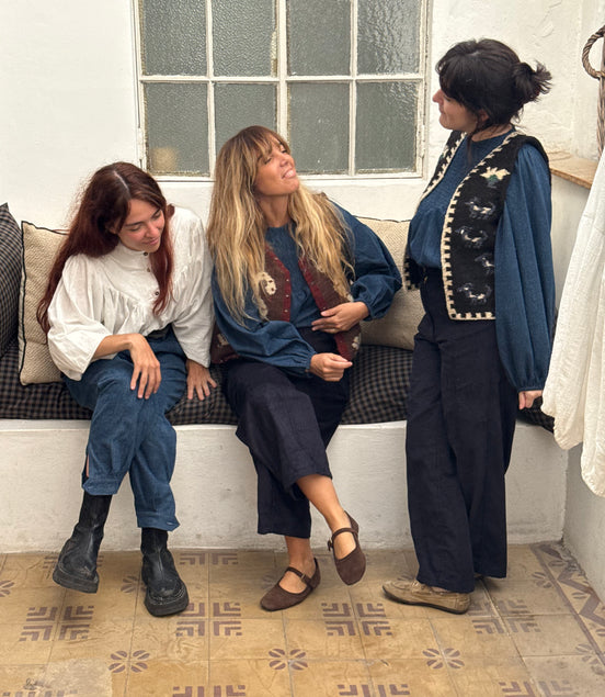 Cabrita folk vest