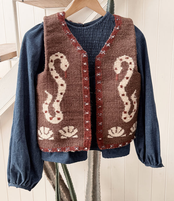 Anguille folk vest