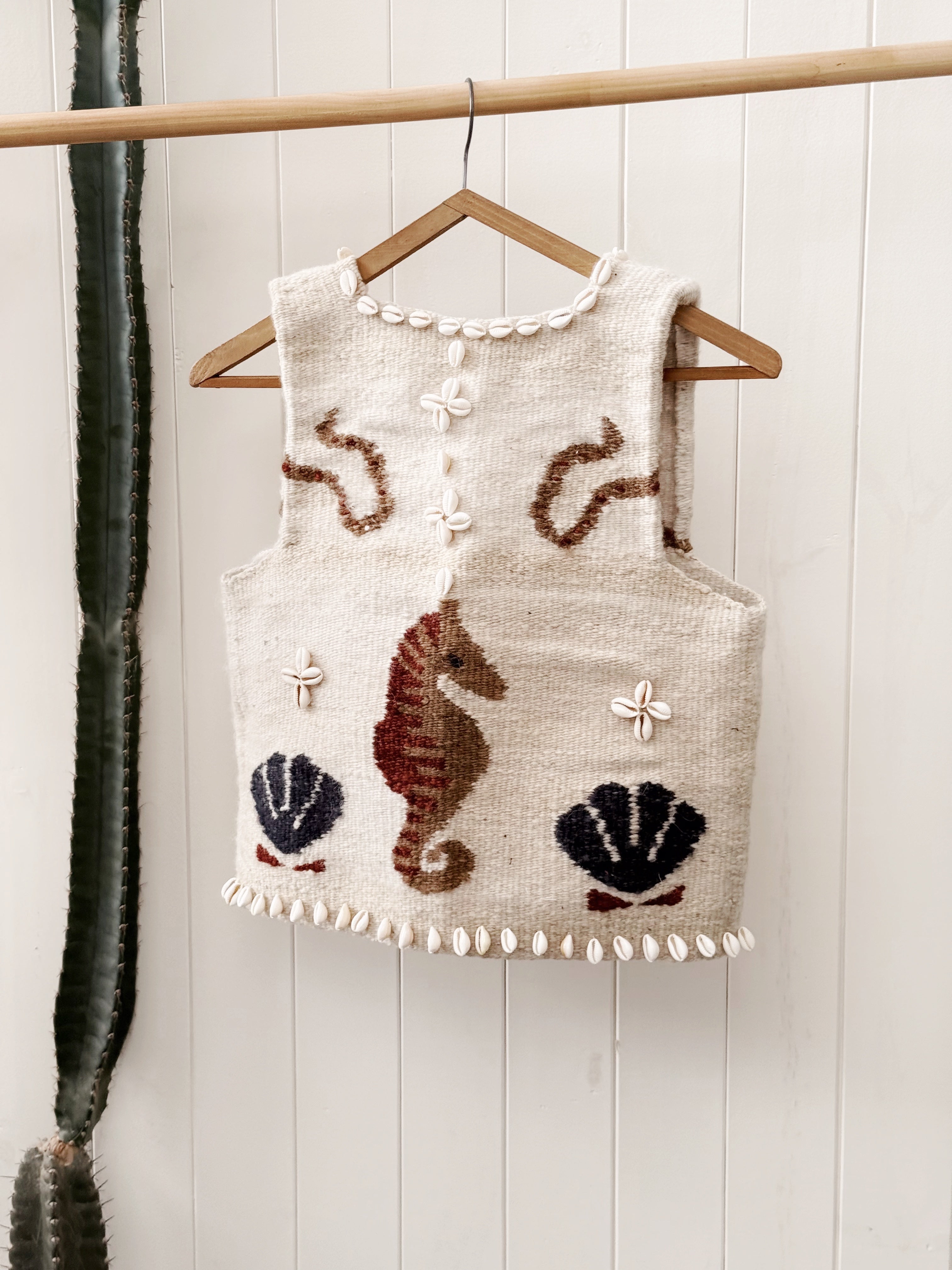 Folk Shell vest